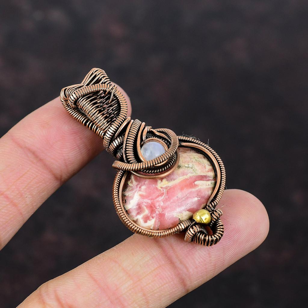 Родохрозитовый кулон, радужная подвеска из лунного камня, медная проволока, обернутая в кулон, уникальная подвеска, медные украшения для подарка, ювелирные изделия из драгоценных камней ручной работы