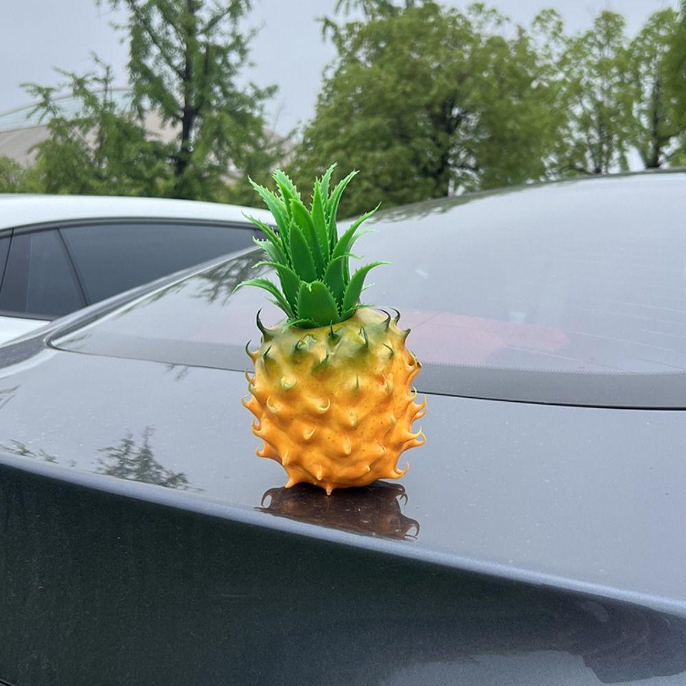 Decoration 3D Realistic Pineapple Ornament Plastics Pineapple Car Decoration Motorcycle