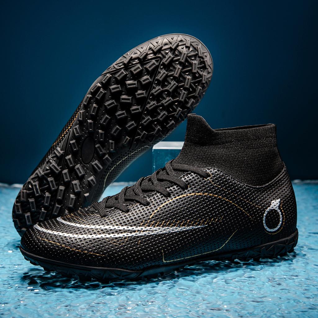 Popular football shoes high-top Ronaldo assassin professional game sneakers student training broken nails children's football shoes