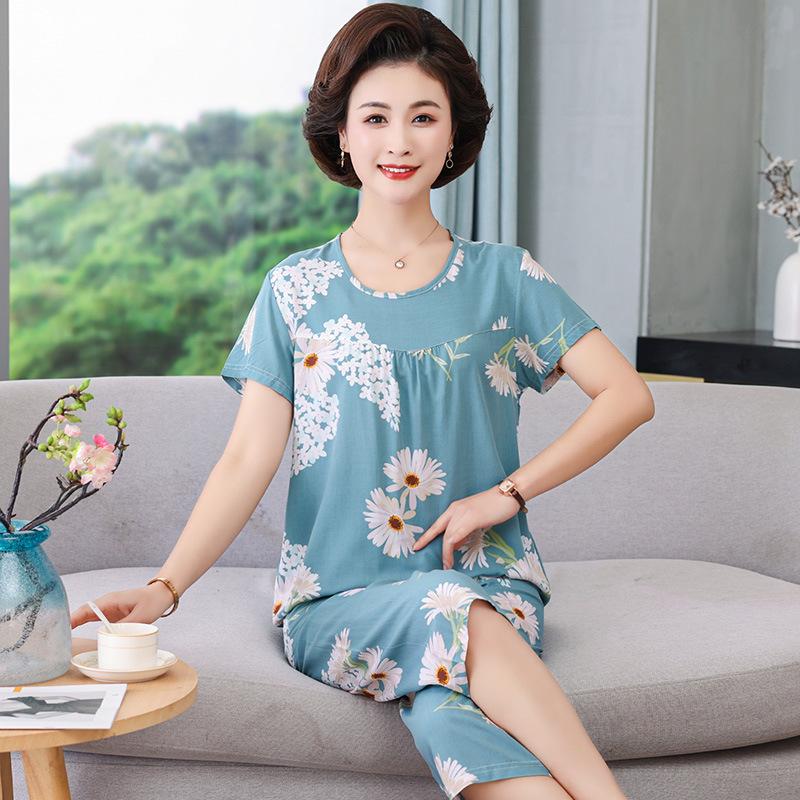 Женский летний хлопковый пижамный комплект больших размеров для женщин среднего и пожилого возраста - Домашняя одежда с короткими рукавами, подходящая для ношения на улице