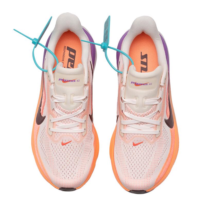 Nike Женские беговые кроссовки Pegasus