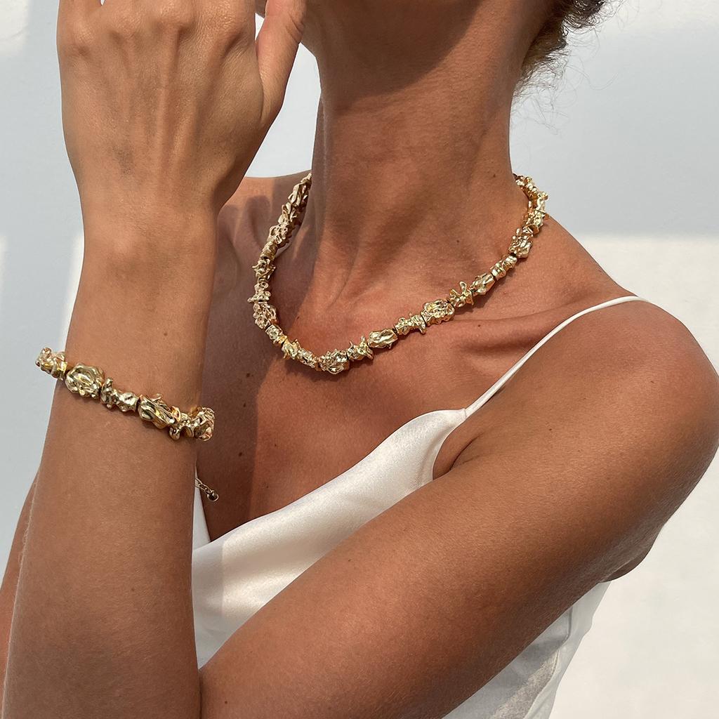 Exaggerated Sense Pleated Metal Wind Choker Simple Lava Irregular Collar Set Personalised Niche Design Trend Necklace Set for Women