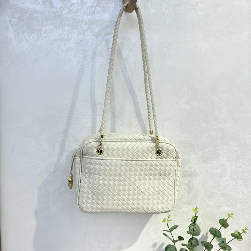 Calfskin Hand-knitted Shoulder Bag 2025 New Commuter Casual Handbag Luxury Cross-body High-end Trend
