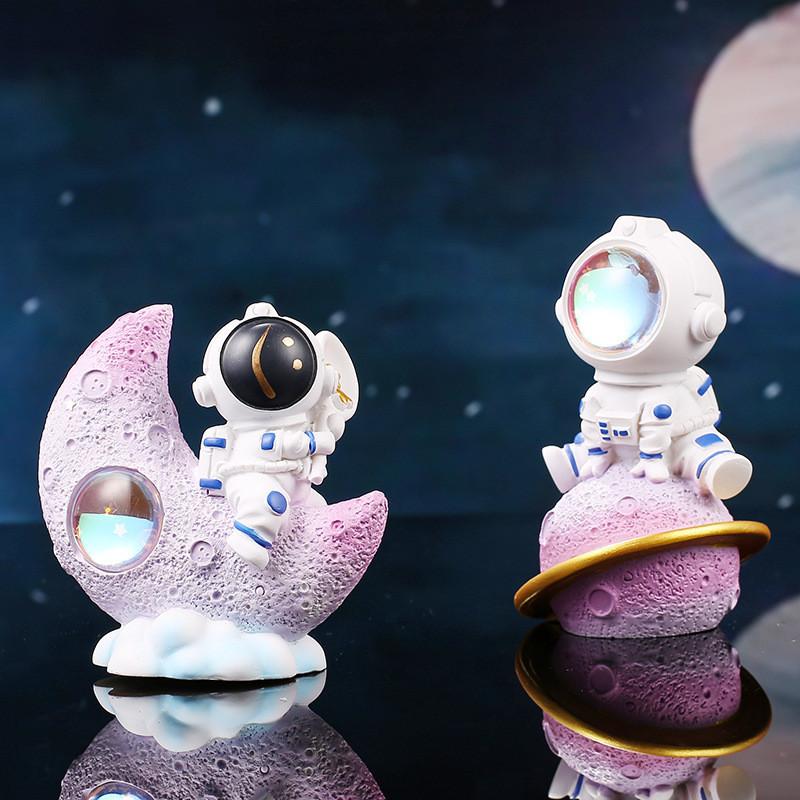 Теплые ночные лампы Световая Кнопочная батарейка Мультяшные Милые Формы Астронавт