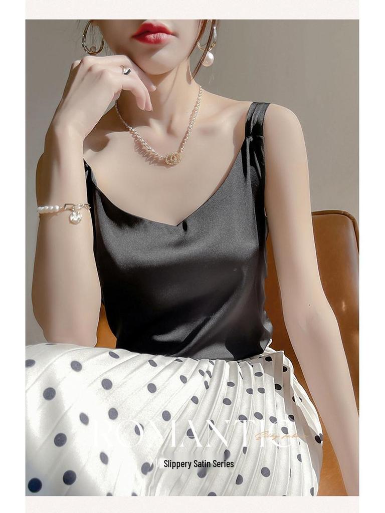 Атласная майка на V-образном вырезе: Женский универсальный, сексуальный летний топ