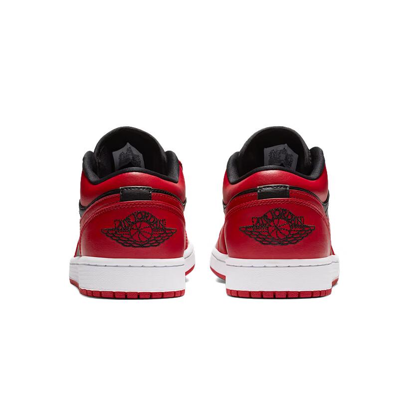 Jordan Кроссовки AJ1 Reverse Bred 'Год Лошади'