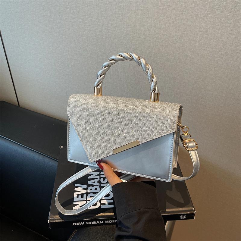 New Bag Women's High-end Shoulder Messenger Bag Women's Bag Versatile Handbag Small Fresh Gold Silk Embroidery Thread Small Square Bag