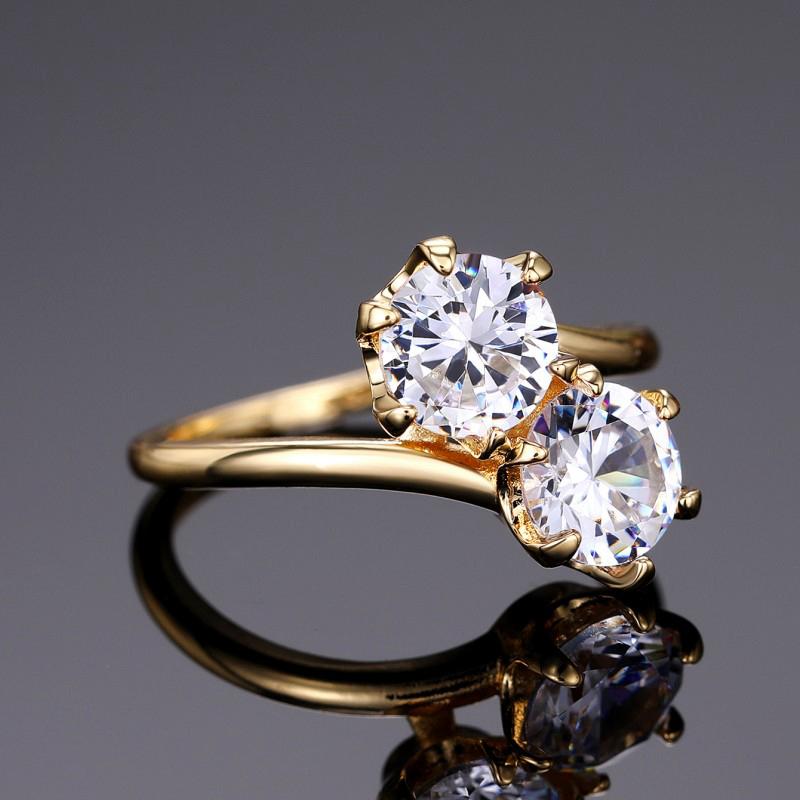 Huitan Unique Double CZ Design Женские кольца Роскошные модные обручальные кольца Аксессуары для вечеринок Темпераментные элегантные женские украшения Новые