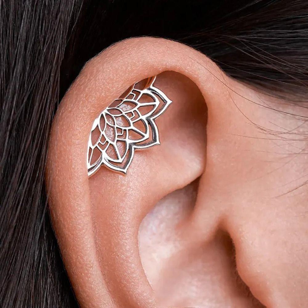 1Pc Gothic Cartilage Stud Punk Gothic Hidden Earring Trendy Spider Web Stud Earrings Gift