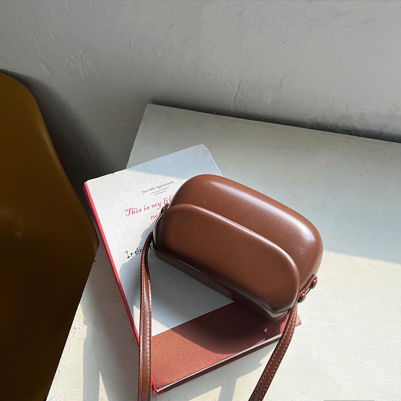 Новый дизайн Летняя Корейская Классика Ins Красная Сумка-седло Crossbody Маленького Размера Женская Универсальная Простая Сумка для Телефона