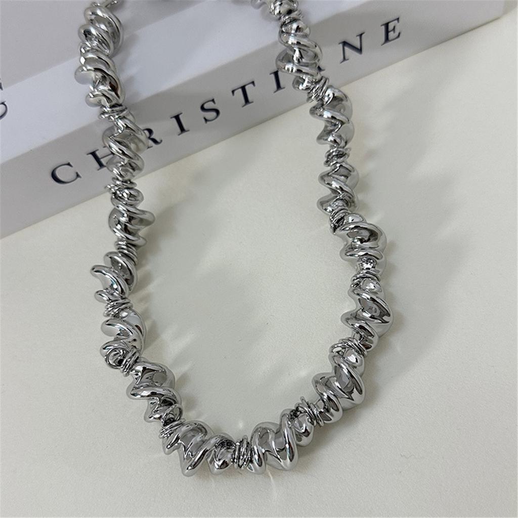 Tooxika Новый нишевый дизайн Чувство холодного ветра Спиральное нерегулярное ожерелье Легкая роскошь Мода Индивидуальность Темперамент Цепочка для ключицы для женщин