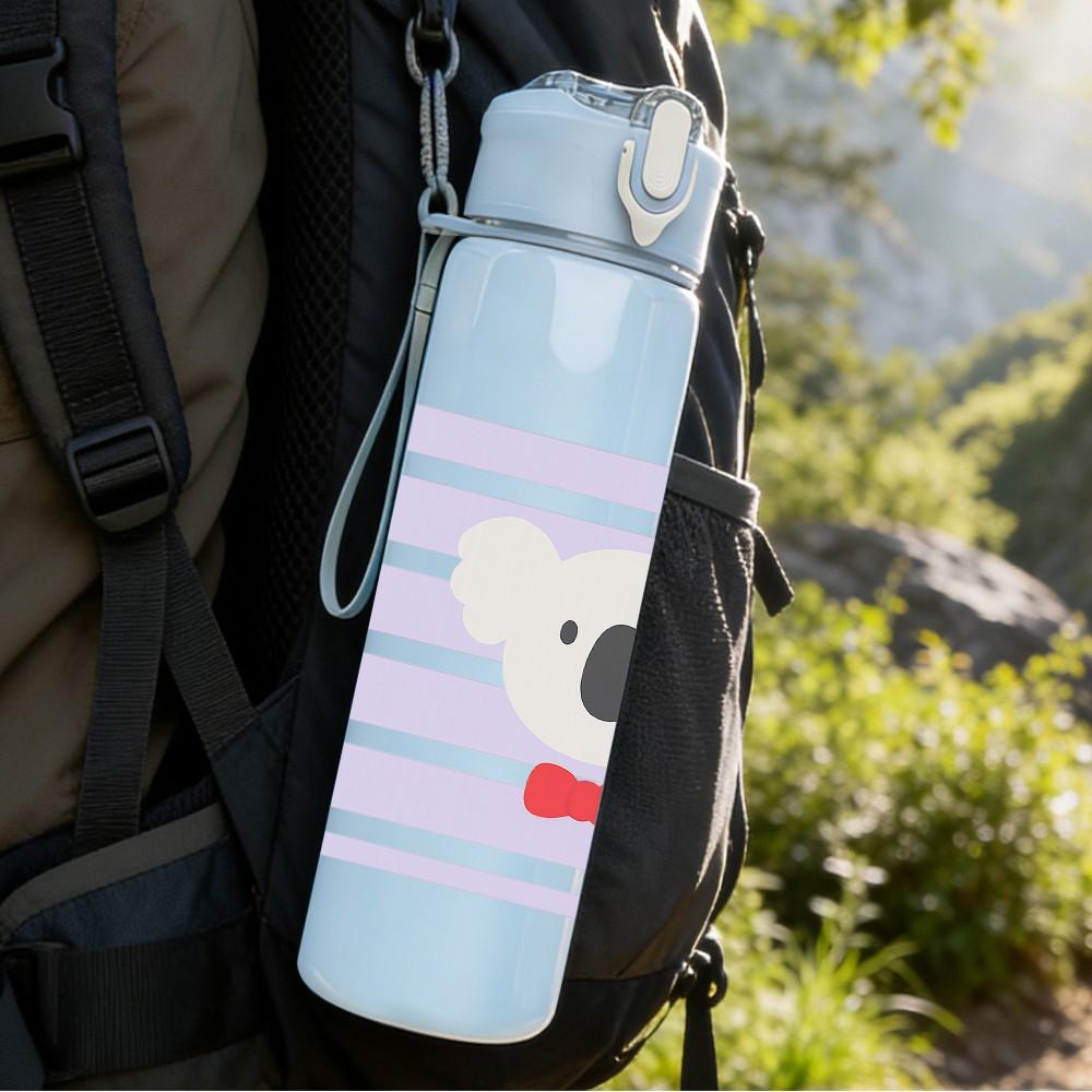 1PC Koala Striped Simple Pattern 750ml Color Plastic Sports Water Bottle Leakproof Flip Straw Lid Suitable for Sports Office Home Use