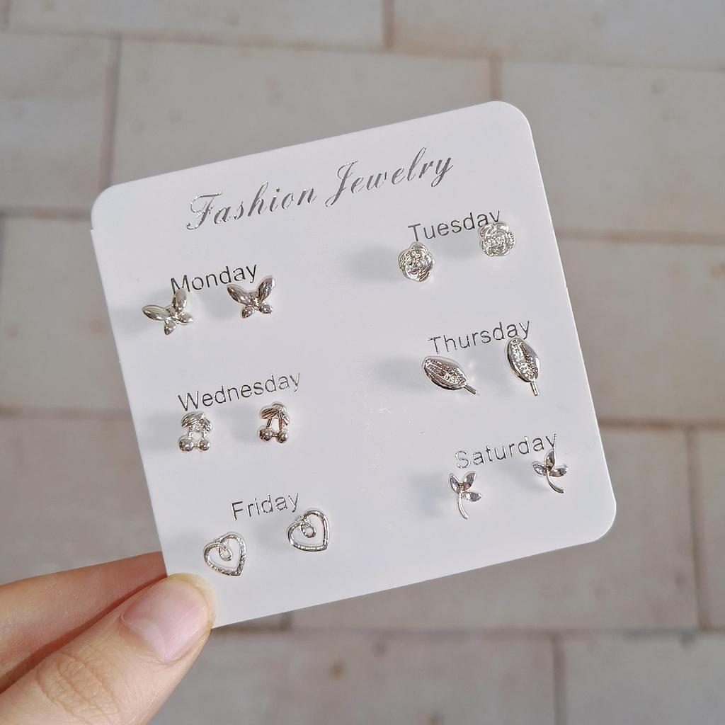 Versatile Geometric Butterfly Flower Earrings - Trendy, Elegant, and Perfect for Daily Wear