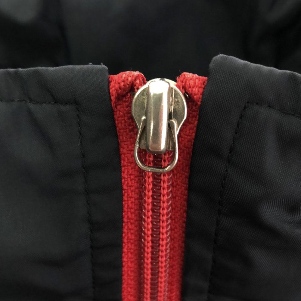 Adidas 70-е 80-е Винтажная Descente Вышитый логотип Трилистник Нейлоновая куртка Подержанная мужская