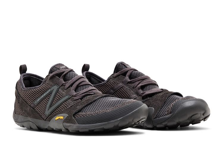 New Balance MT10 Черный Кастлрок