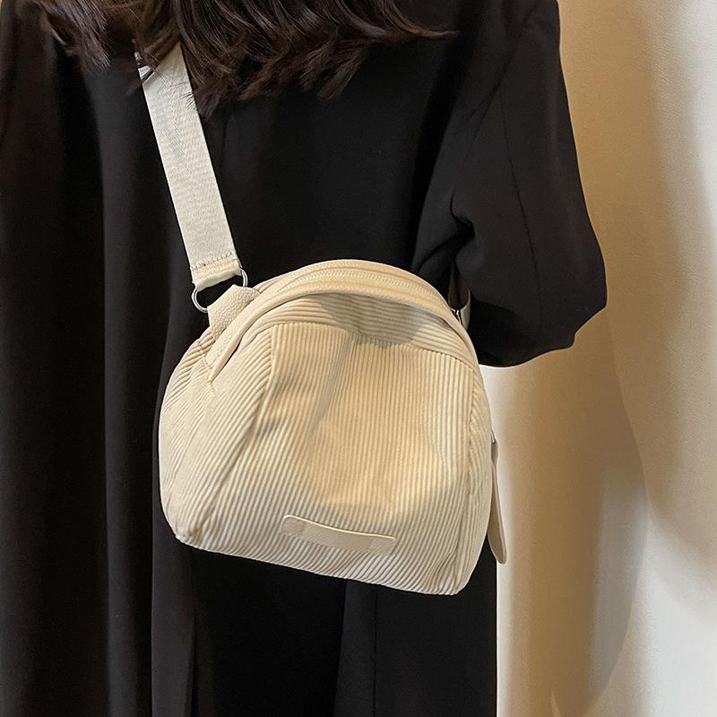 Вельветовая сумка женская 2024 года, новая высококачественная текстура, нишевая осенне-зимняя универсальная сумка-мессенджер на одно плечо, сумка-ведро в виде ракушки