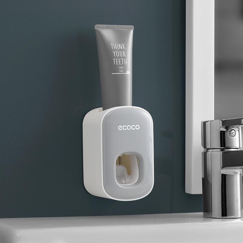 Набор из держателя зубных щеток и стаканчиков, настенная полка для ополаскивателя для полости рта, без проколов, модное решение для хранения в ванной комнате.