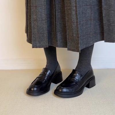 Овчина~ Ретро повседневные кожаные лоферы на платформе с круглым носком и толстым каблуком, женские черные темпераментные маленькие кожаные туфли на среднем каблуке, одинарные туфли