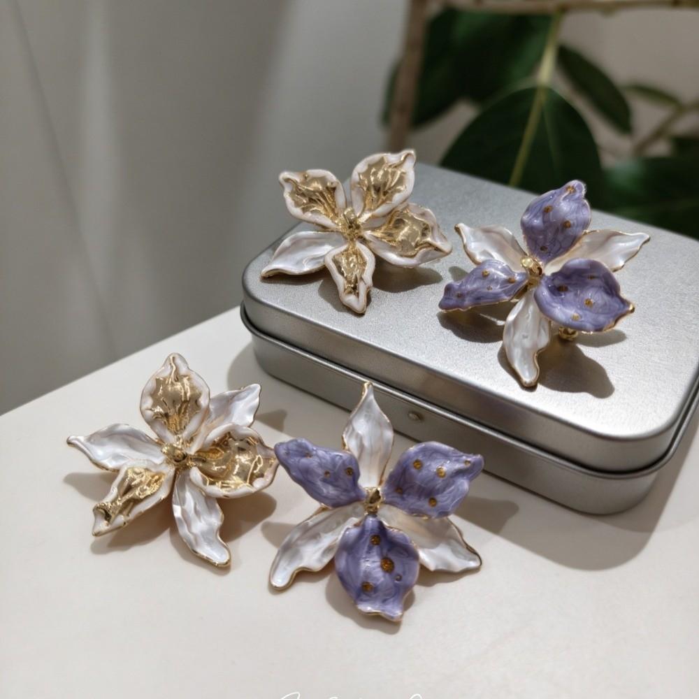 1 pair Luxury Enamel Iris Earrings Zinc Zinc Alloy Metal Flower Ear Studs Golden and Silver Earrings Banquet