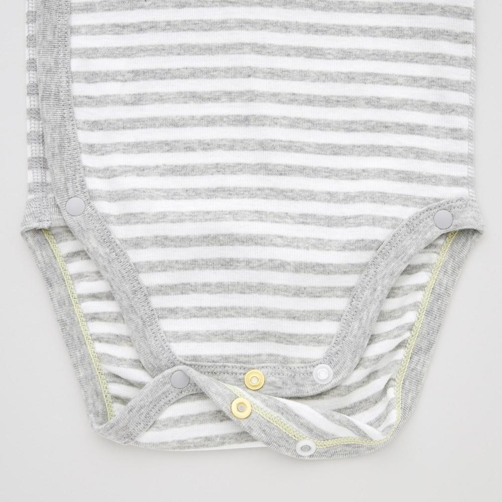 Uniqlo Japan Bodysuit  Short Sleeve  Front Opening 