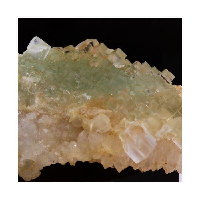 Fluorite + Quartz 214.1 carats