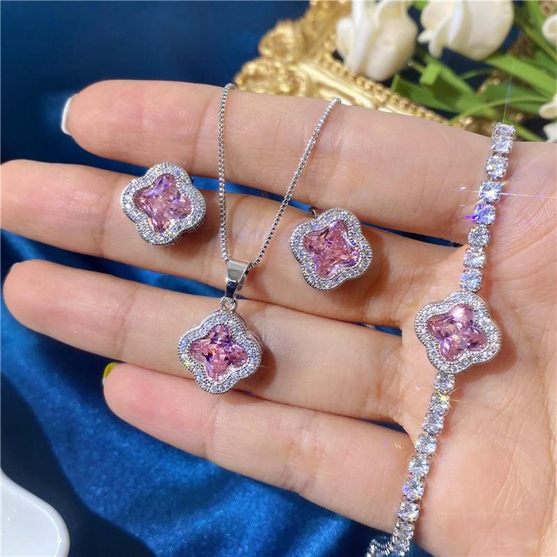 Four Leaf Clover Jewelry Set Women Copper Plated Zircon Necklace Earrings Bracelet Trio Fashion Accessory