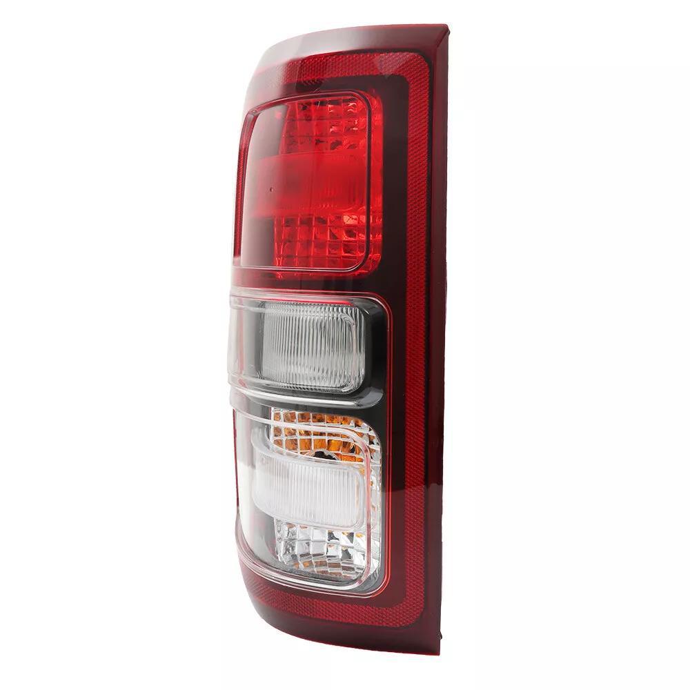 Черная рамка галогенного заднего фонаря для 2019-2023 Dodge Ram 1500 (68261577AE)