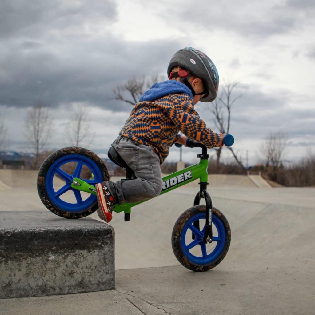STRIDER Optional Parts Ultra Light Wheels (Red)