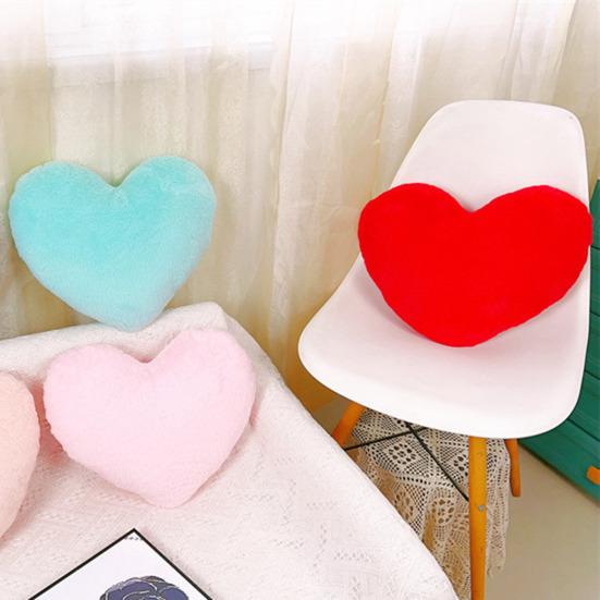 Plush Pillow Adorable Heart Shaped Cushion Soft Comfortable Fluffy Throw Pillow for Home Bedroom Decoration