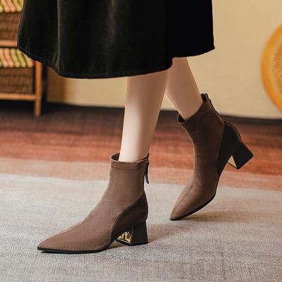 Женские ботильоны с острым носком на толстом каблуке, новые женские ботинки на среднем каблуке, модные ботинки в стиле пэчворк, ретро ботильоны средней высоты