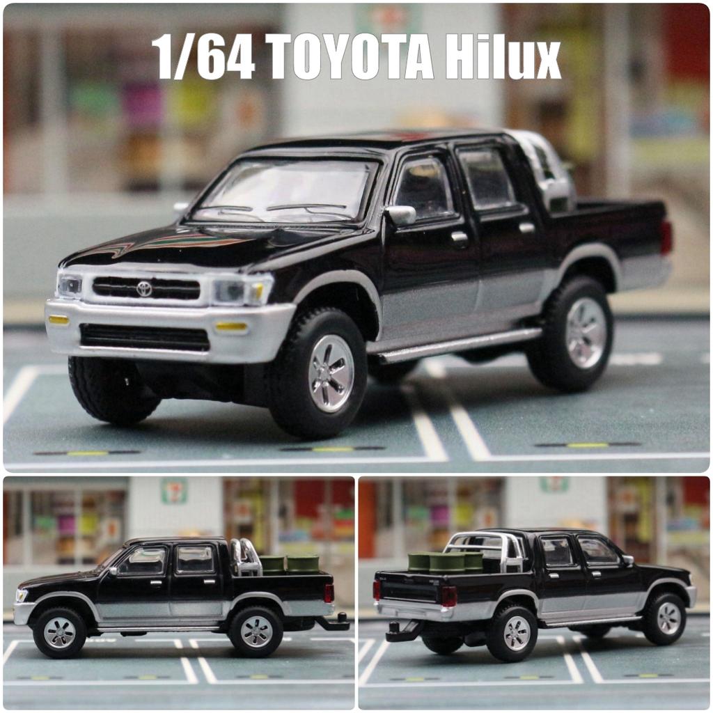 1/64 TOYOTA Hilux Pickup Truck Miniature Toy Car Vehicle Premium Model Free Wheels Diecast Metal Alloy Collection Gift