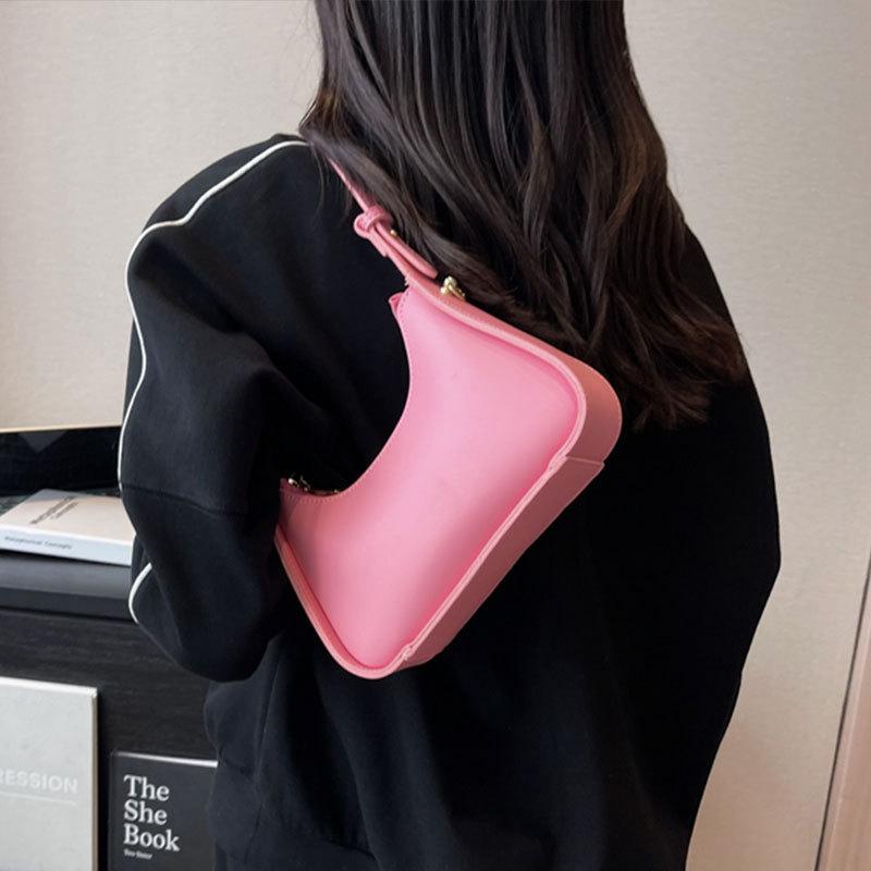 Модная простая женская сумка на одно плечо, летняя новая универсальная однотонная женская сумка подмышкой, кожаная женская сумка для поездок на работу