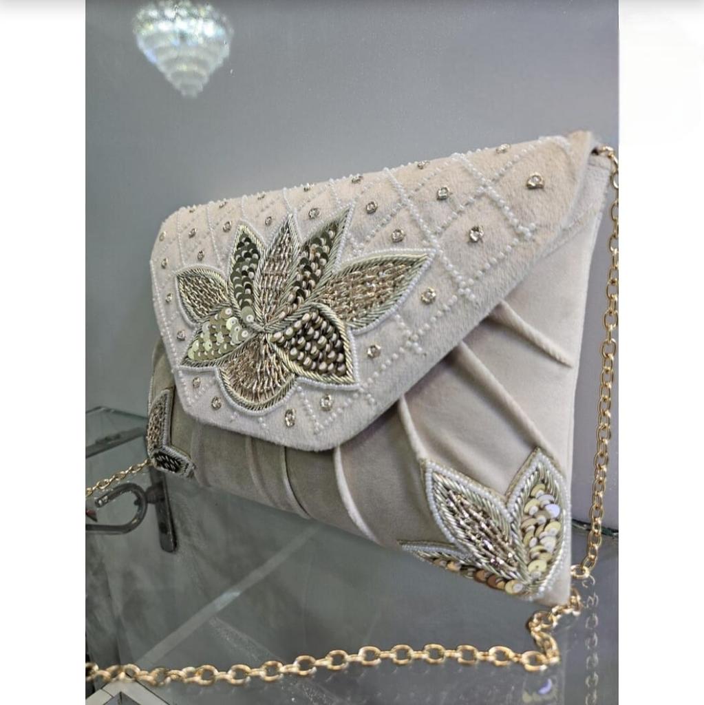 Вышитый клатч для женщин Дизайнерская сумочка Вечерняя Свадебная Подарочная сумка Кроссбоди Слинг Подарок для подружки невесты для нее Мамы Жены Подруги