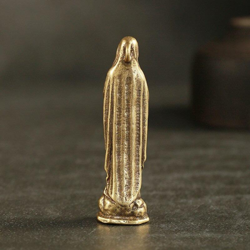 Pure Copper Vintage Blessed Virgin Mary Figurines Key Chains Pendants Brass Holy Mother Religion Faith Buddha Keyrings Hangings