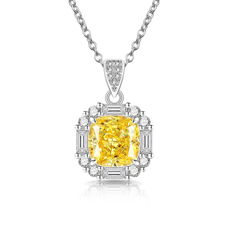 2026 Colored Treasure Ice Flower Cut Sugar Cube Necklace Super Flash High Carbon Diamond Electroplated Real Gold Pendant