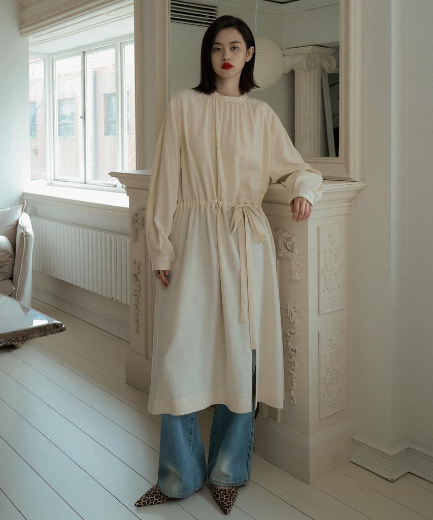 Obeodyupeulleeo Half Neck Shirring Dress_Cream