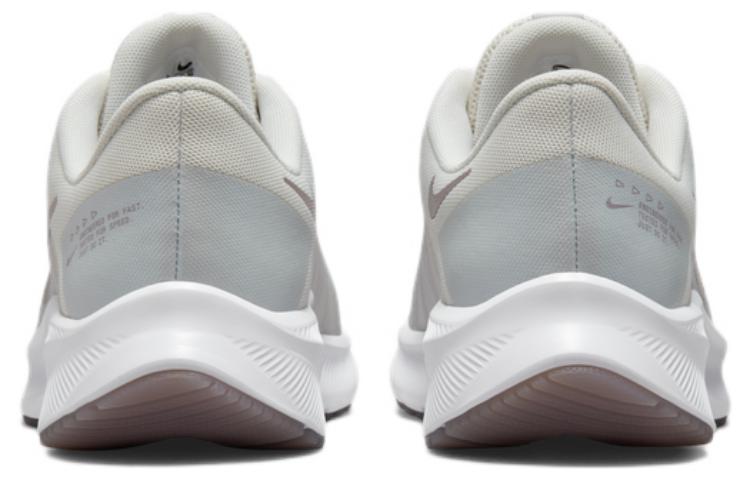 Nike Женская обувь Quest 4 Premium 'Photon Dust Metallic Lustre' DA8723-011