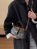 This year's popular bags are women's niche new Korean version of versatile retro high-end small square bag, shoulder messenger bag.