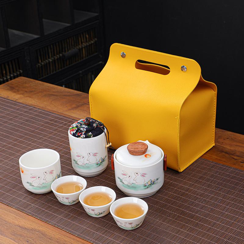Год Кролика Набор для чая Кунг-фу для путешествий на открытом воздухе Креативный керамический набор Куайкэ Полный набор Подарки для корпоративных мероприятий
