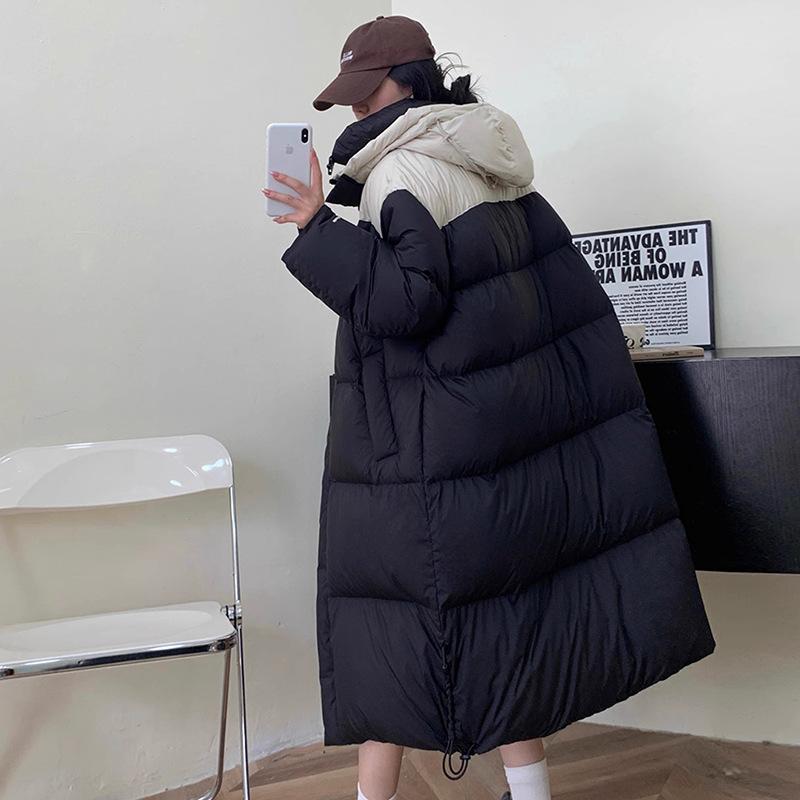 Высококачественный длинный пуховик женский 2024 зима новая мода контрастные цвета свободный теплый выше колена любовь пара