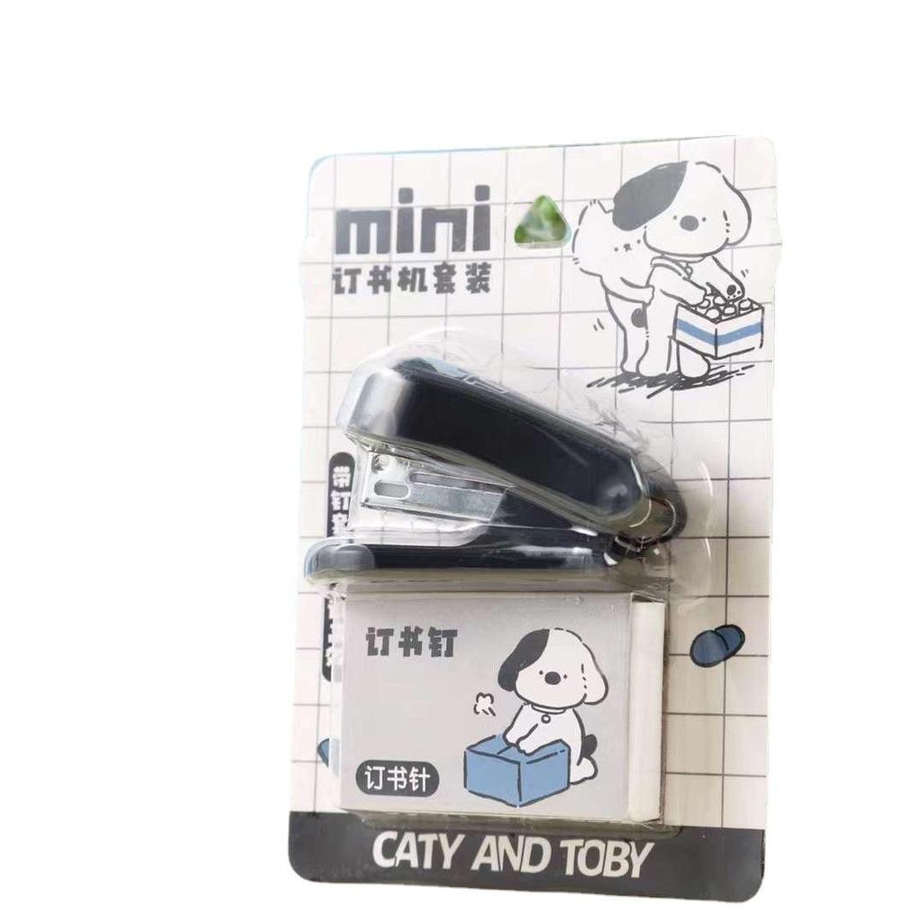 Мини-степлер с героями мультфильмов «Кэти и Тоби», набор из 400 шт. скрепок, папка для бумаги с милыми собаками и друзьями, офисные инструменты для переплета, школьные принадлежности