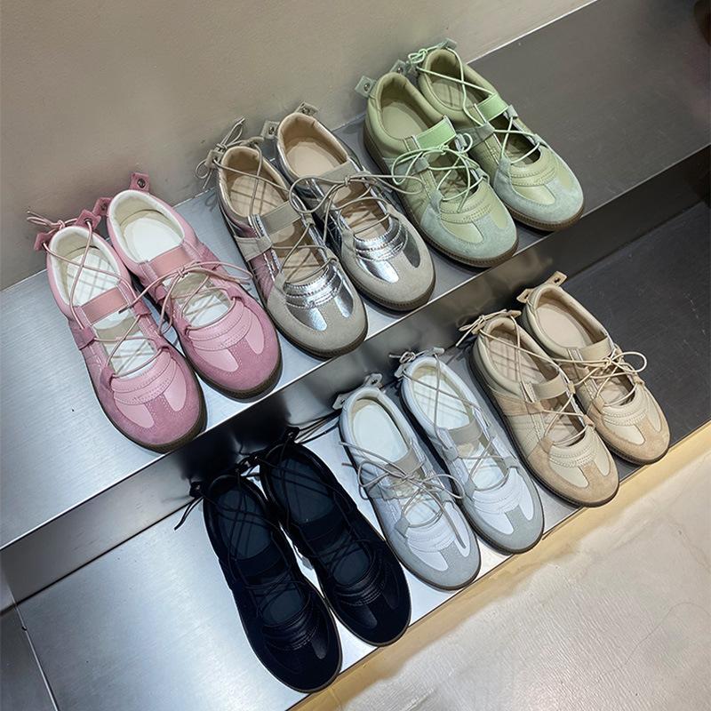 Модные НОВЫЕ Повседневные Кожаные Женские Кроссовки на Массивной Подошве Эластичные Роскошные Дизайнерские Повседневные Кроссовки Модные Универсальные Туфли для Подиума Женские