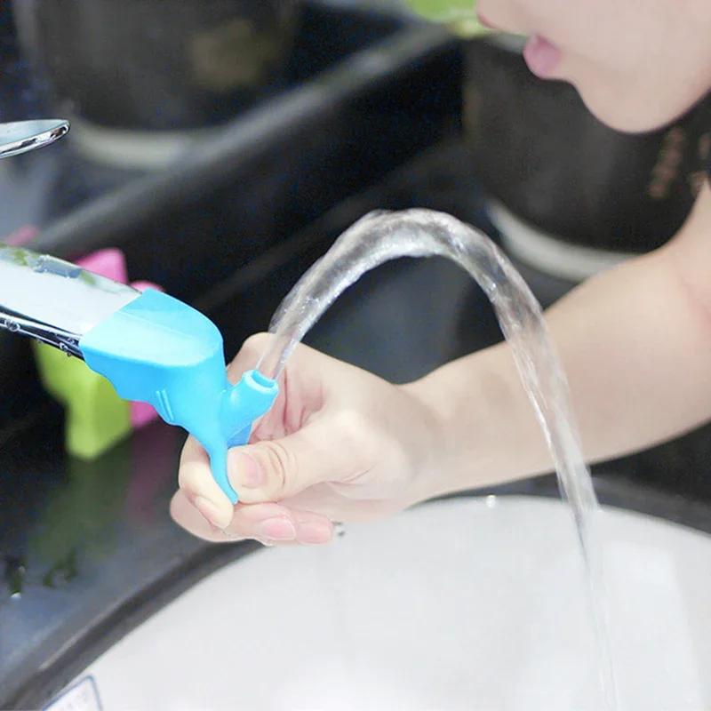 Универсальный удлинитель для крана Силиконовый удлинитель для водопроводного крана Детское устройство для мытья Руководство для раковины в ванной комнате и на кухне Направляющая для крана Удлинитель для крана