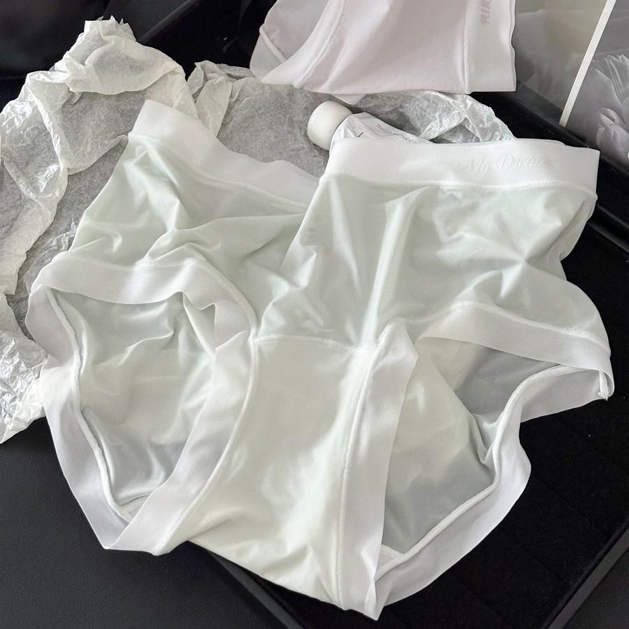 9347 Ultra-Thin Nude Ice Silk Women's Seamless Underwear with Extended Crotch and Anti-HPV Protection