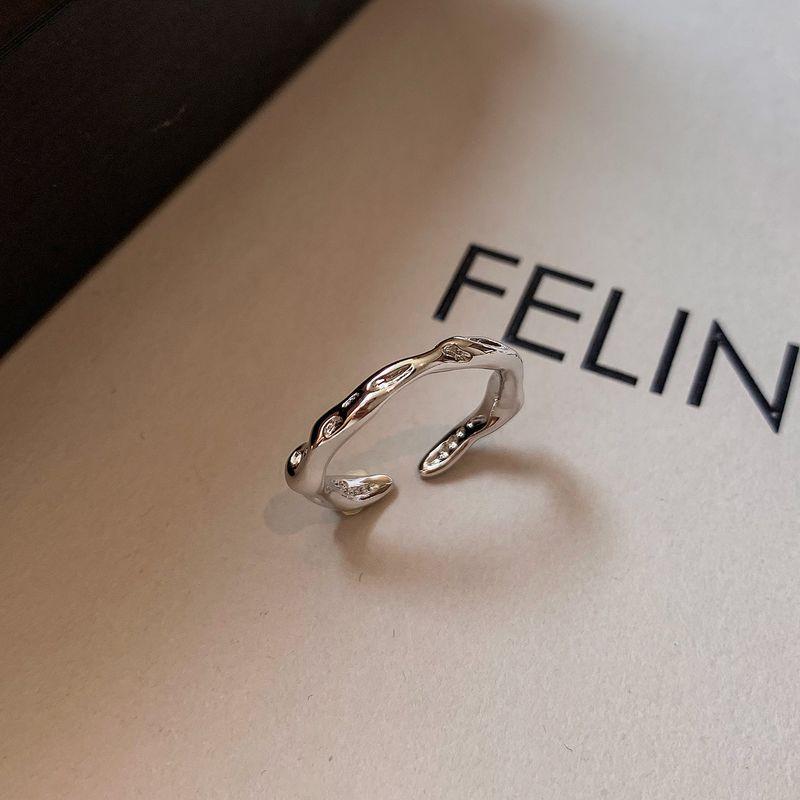Irregular Liquid Metal Rings for Women, Light Luxury, High-End Feel, Gold and Silver Color, Middle Finger and Index Finger Rings, Niche Design