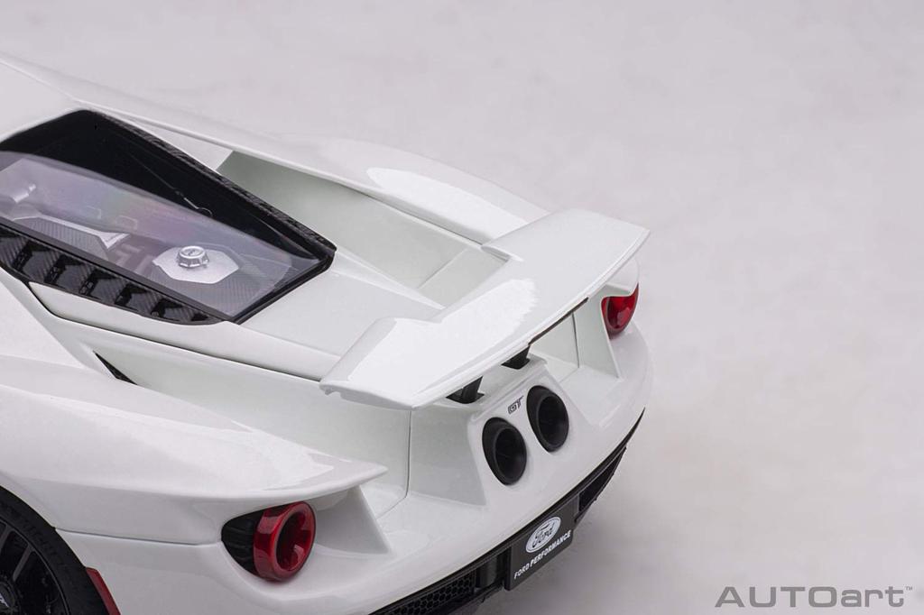 AUTOart 1/18 Scale Ford GT 2017 White Finished Product