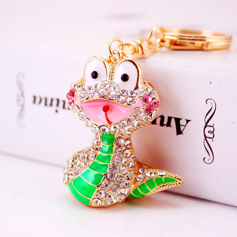 Очаровательный брелок со змеей и стразами - милый мультяшный кулон в виде металлического животного в подарок