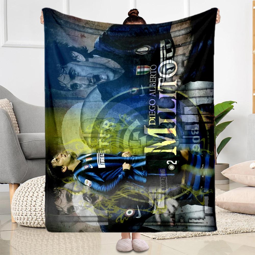 Real Madrid Player Action Blanket Soft & Cozy Great for Office Chair Bedding Livingroom for All Seasons Stylish Decor Gifts For Family Or Friends