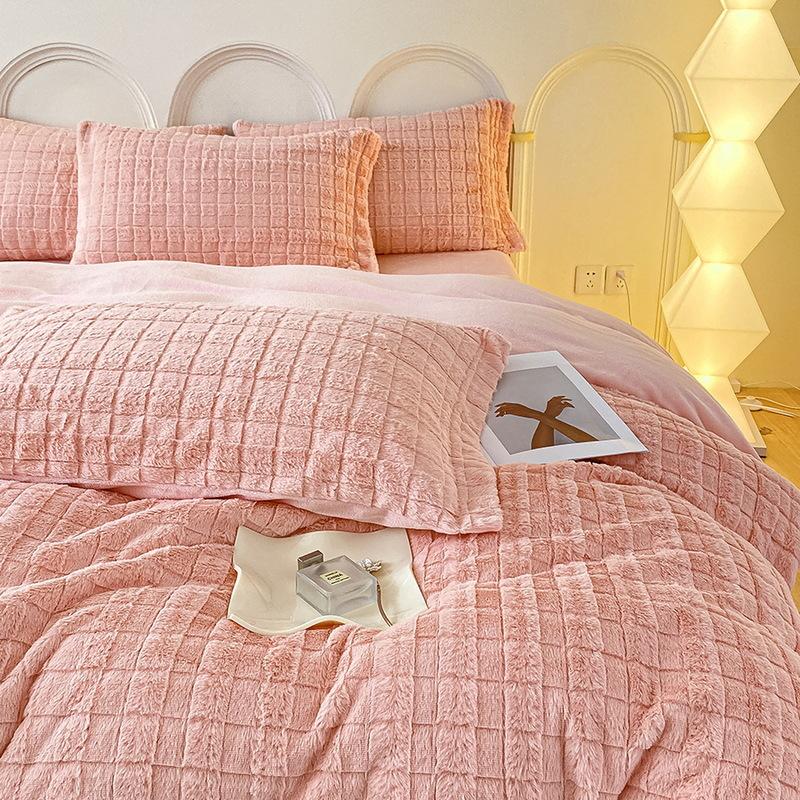 Autumn and Winter Thickened Rabbit Plush Three-dimensional Milk Velvet Winter Warm Sheets and Fitted Sheets Bedding Double Four-piece Set