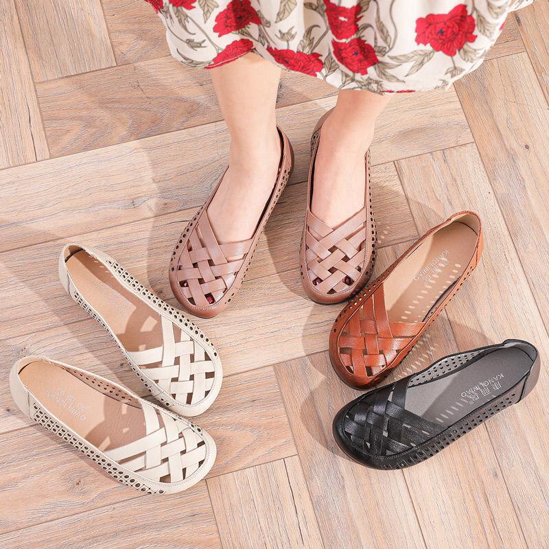 Женская однотонная обувь из мягкой кожи, летние женские удобные нескользящие туфли на плоской подошве, полые сандалии на плоском каблуке.